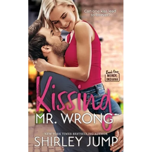 Kissing Mr. Wrong - Paperback