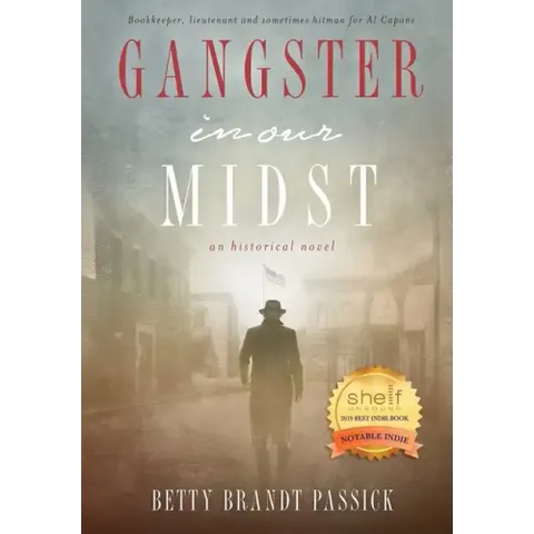 Gangster in our Midst: Bookkeeper, lieutenant and sometimes hitman for Al Capone (LARGE PRINT)